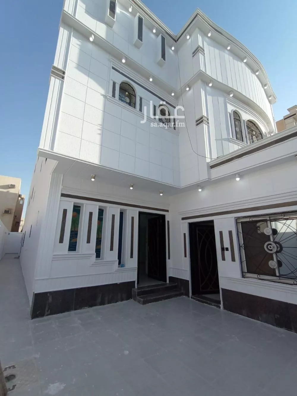 فيلا للبيع في شارع إسماعيل الوثابي, حي الرمال, مدينة الرياض, منطقة الرياض 1 صورة