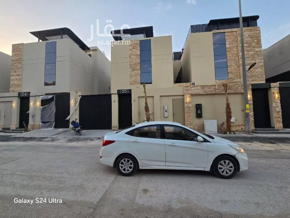 فيلا للبيع في شارع الفريابي, حي النرجس, مدينة الرياض, منطقة الرياض 1 صورة