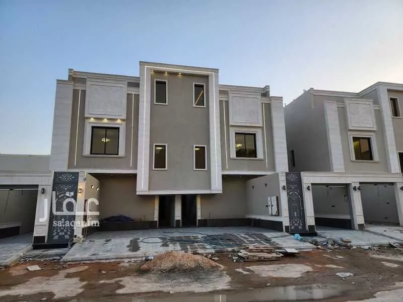 دور للبيع في شارع أكمل القرشي, حي بدر, مدينة الرياض, منطقة الرياض 1 صورة