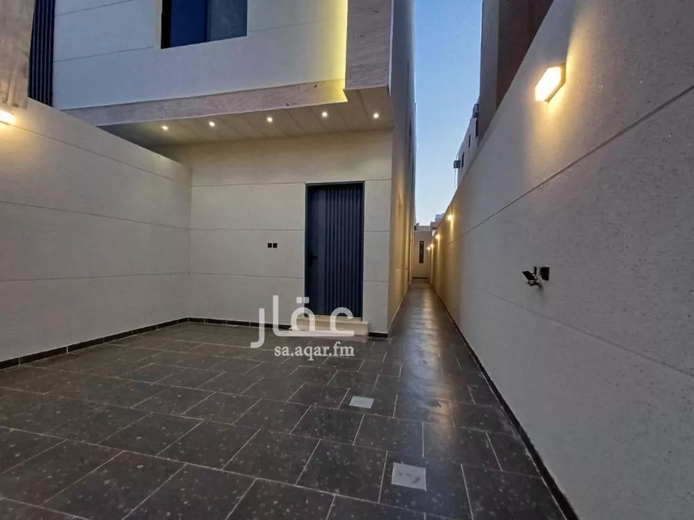 دور للبيع في شارع إسحاق آل الشيخ, حي طويق, مدينة الرياض, منطقة الرياض 1 صورة