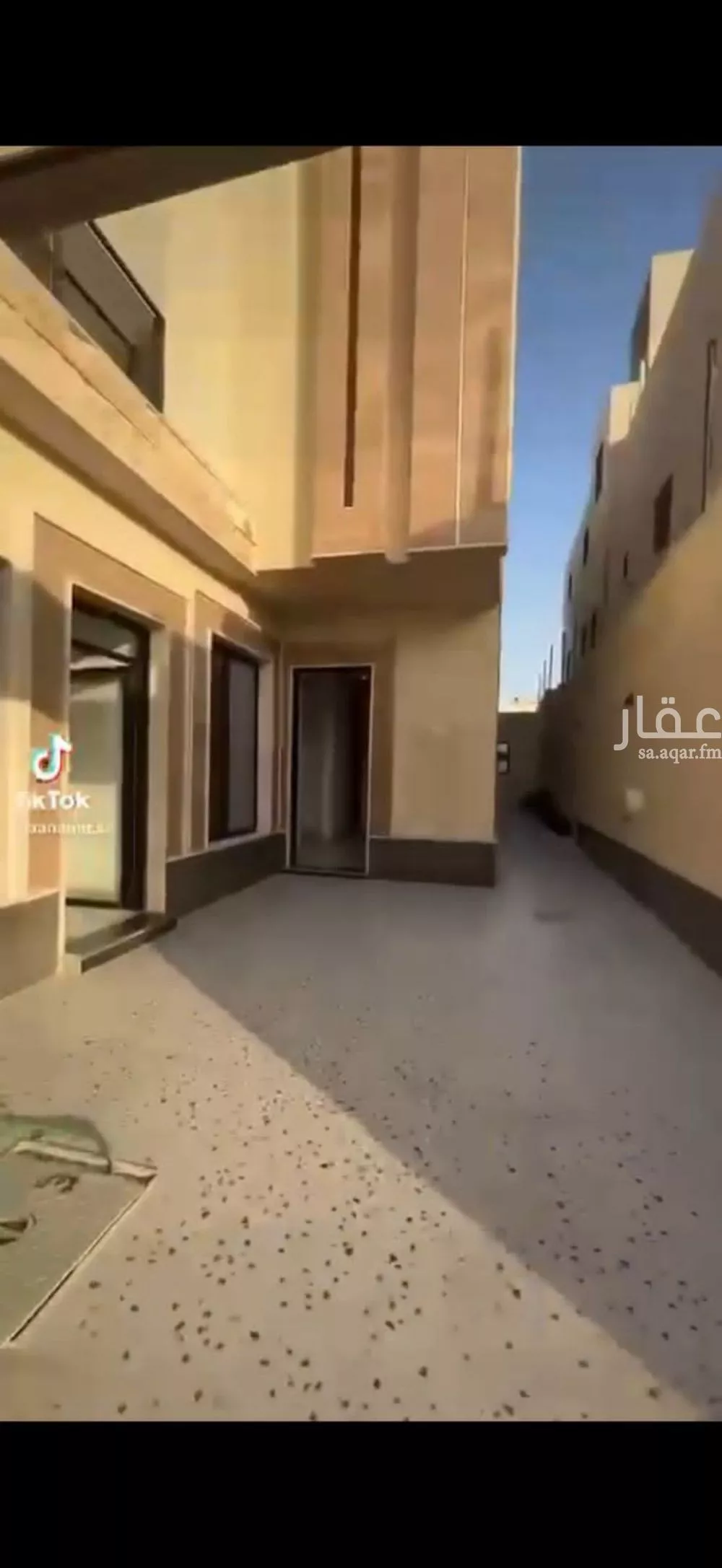 فيلا للبيع في شارع إبرهيم بن علي العياشي, حي المهدية, مدينة الرياض, منطقة الرياض 1 صورة
