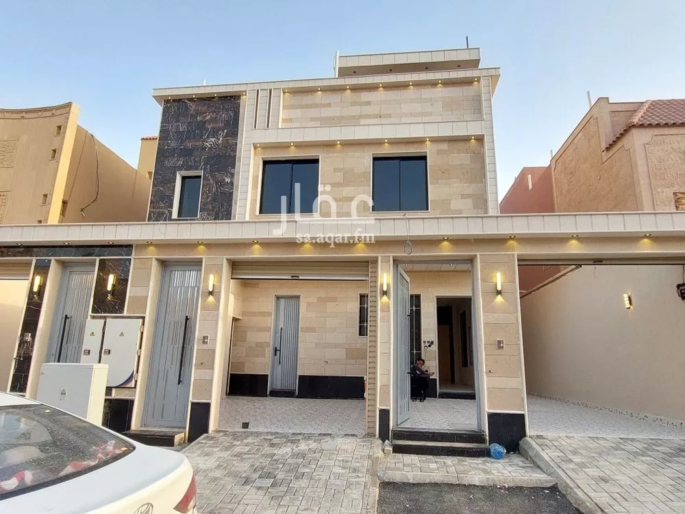 دور للبيع في شارع أبي عبدالله الزهري, حي طويق, مدينة الرياض, منطقة الرياض 1 صورة