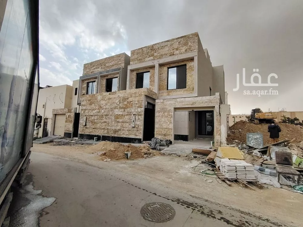 فيلا للبيع في شارع الصدف, حي طويق, مدينة الرياض, منطقة الرياض 1 صورة