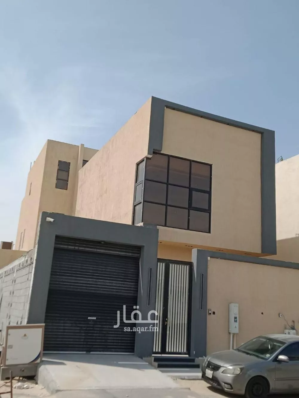 فيلا للبيع في شارع السائب بن خباب, حي العروبة, مدينة الدمام, المنطقة الشرقية 1 صورة