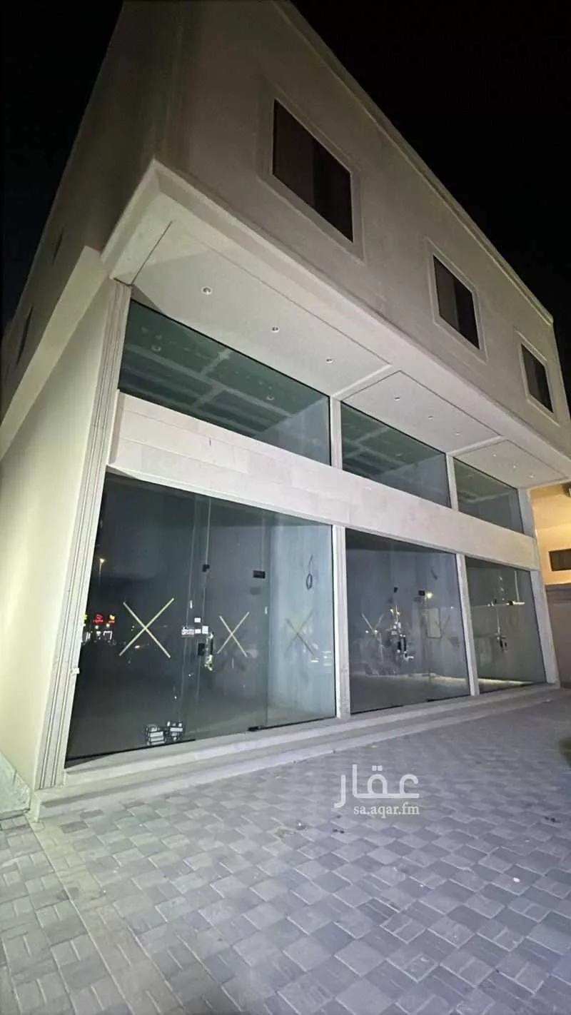 محل للإيجار في شارع عمار بن ياسر, حي الصناعية2, مدينة القطيف, المنطقة الشرقية 1 صورة