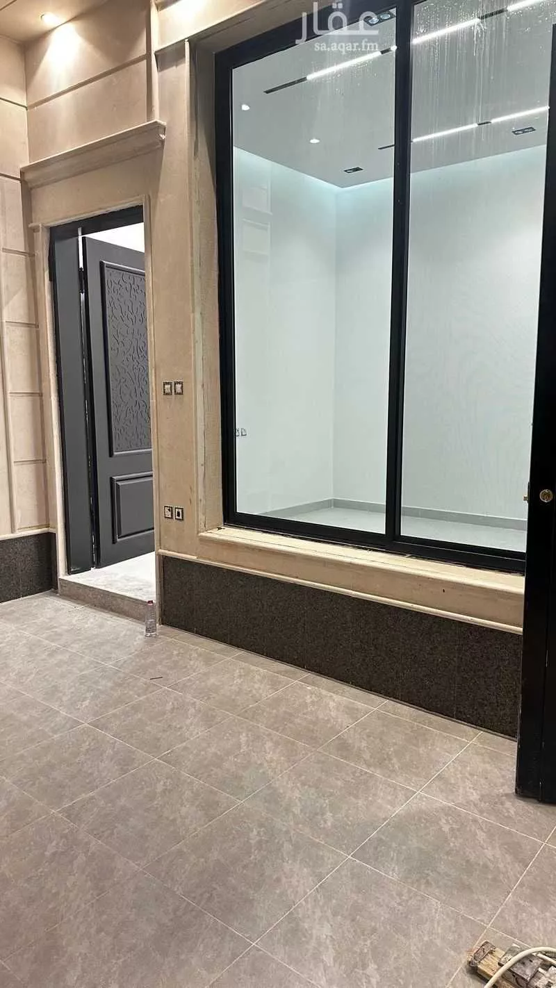 دور للبيع في شارع ابي عبيدة عامر بن الجراح, حي السعادة, مدينة الرياض, منطقة الرياض 1 صورة