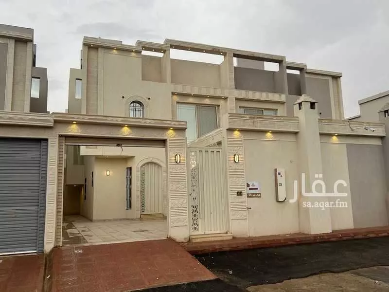 فيلا للإيجار في شارع 1291266, حي عكاظ, مدينة الرياض, منطقة الرياض 1 صورة