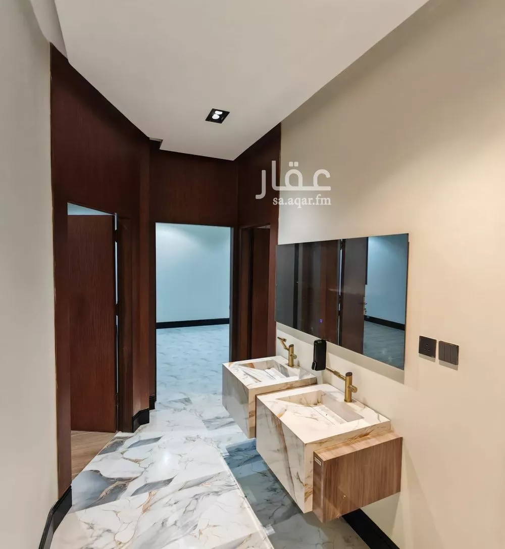 فيلا للبيع في شارع شارع قيس بن السكن البخاري, حي الشوقية, مدينة مكة المكرمة, منطقة مكة المكرمة 1 صورة