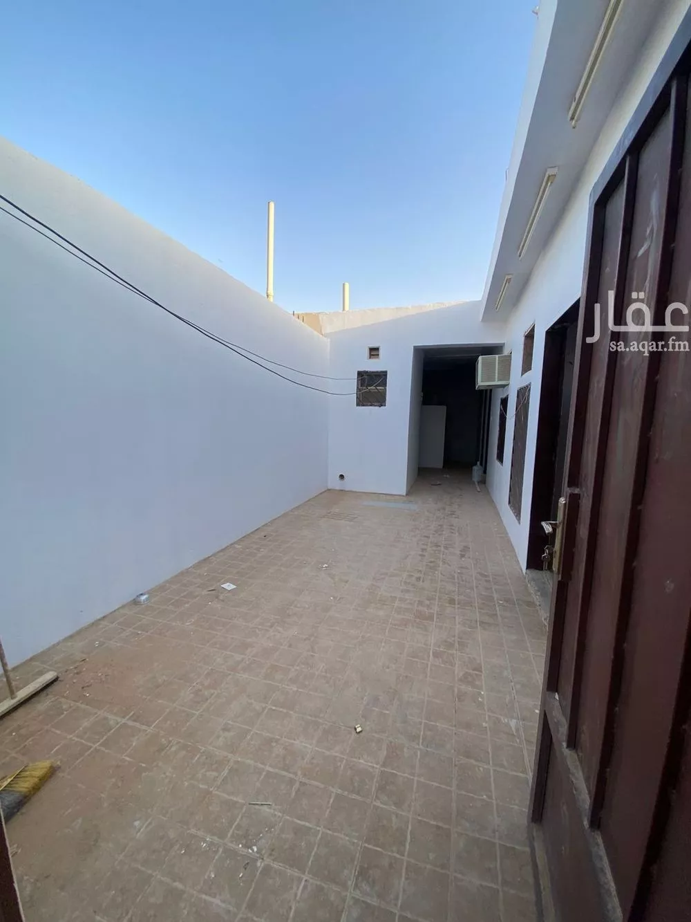 استراحة للإيجار في شارع العاذرية, حي الجنادرية, مدينة الرياض, منطقة الرياض 1 صورة