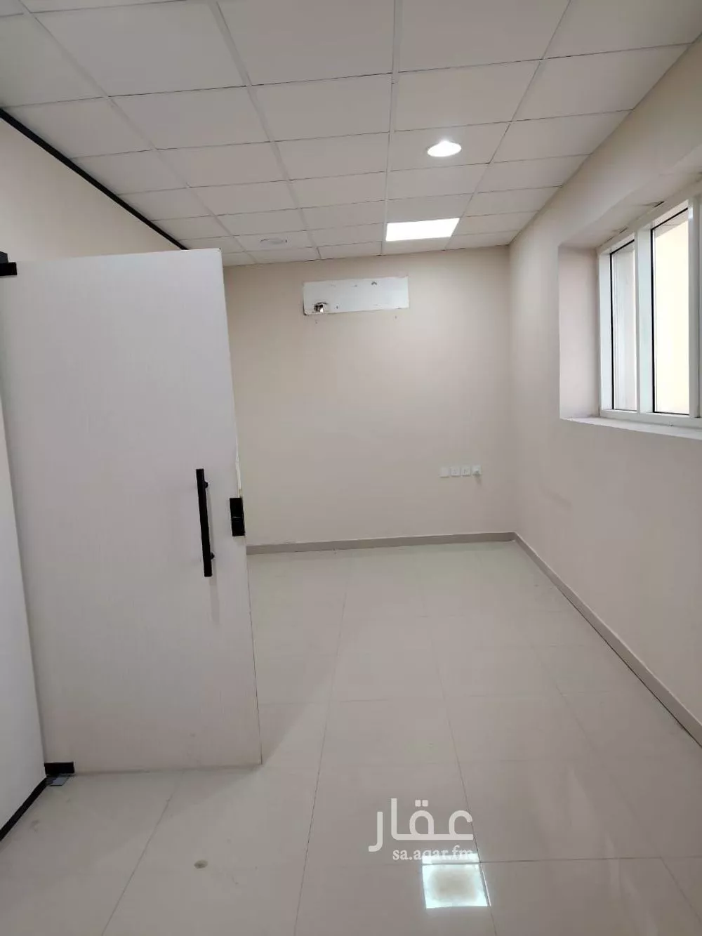 مكتب تجاري للإيجار في شارع علي البجادي, حي الرمال, مدينة الرياض, منطقة الرياض 1 صورة