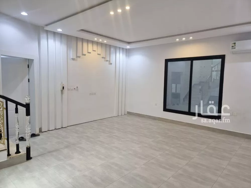 فيلا للإيجار في شارع ابراهيم المداري, حي الرمال, مدينة الرياض, منطقة الرياض 1 صورة