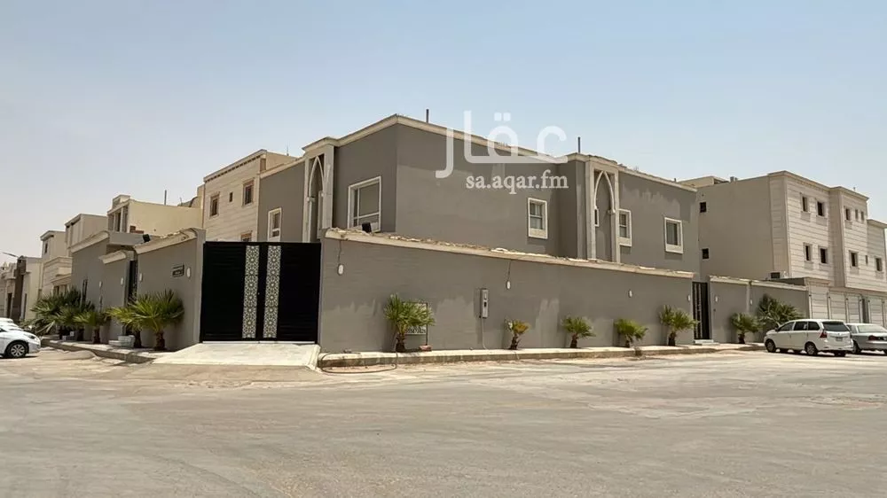 فيلا للبيع في شارع الحسن بن يحيي, حي الرمال, مدينة الرياض, منطقة الرياض 1 صورة