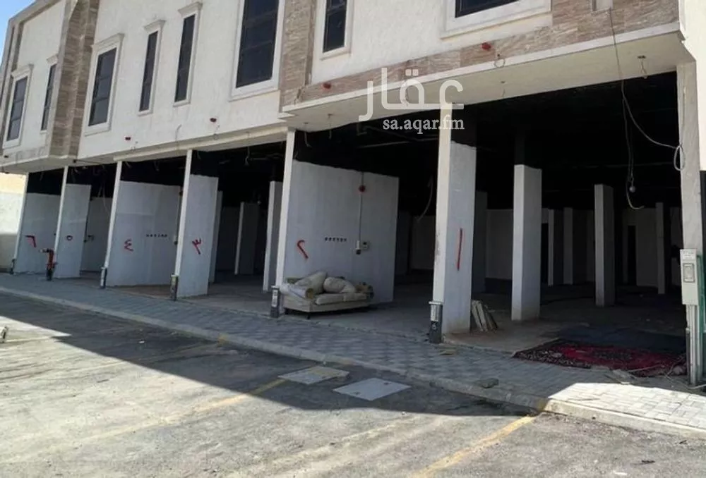 محل للإيجار في شارع السنبل, حي الجنادرية, مدينة الرياض, منطقة الرياض 1 صورة