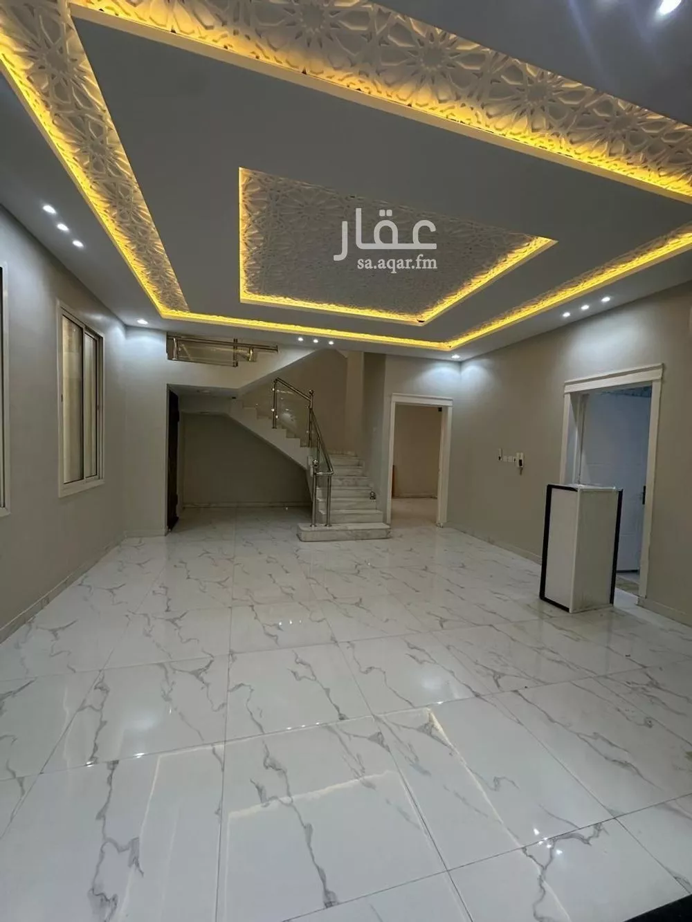 فيلا للإيجار في شارع علي بن زياد العبسي, حي الرمال, مدينة الرياض, منطقة الرياض 1 صورة