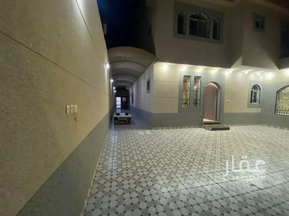 فيلا للبيع في شارع ممر345, حي الرمال, مدينة الرياض, منطقة الرياض 1 صورة