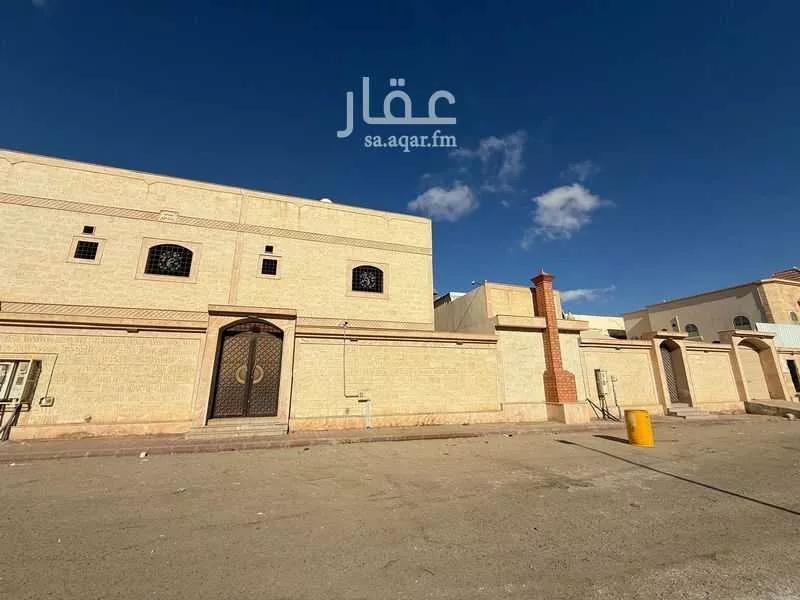 فيلا للبيع في شارع مالك بن عوف رضي الله عنه, حي المروج, مدينة القريات, منطقة الجوف 1 صورة
