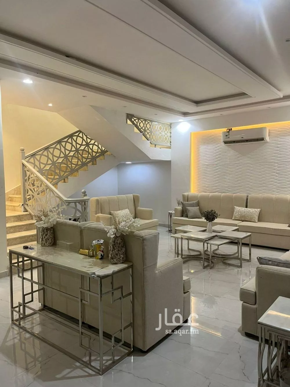فيلا للبيع في شارع رقم 349, حي ظهرة لبن, مدينة الرياض, منطقة الرياض 1 صورة