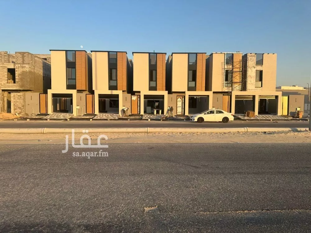 فيلا للبيع في شارع القناعة, حي العقيق, مدينة الخبر, المنطقة الشرقية 1 صورة