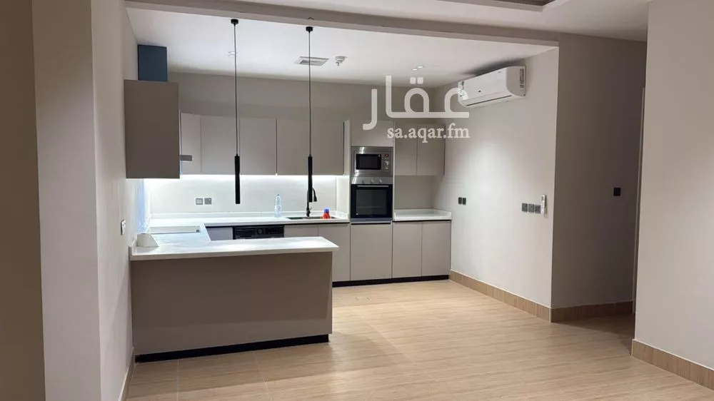 شقة للإيجار في شارع مدائن صالح, حي الحمراء, مدينة الخبر, المنطقة الشرقية 1 صورة