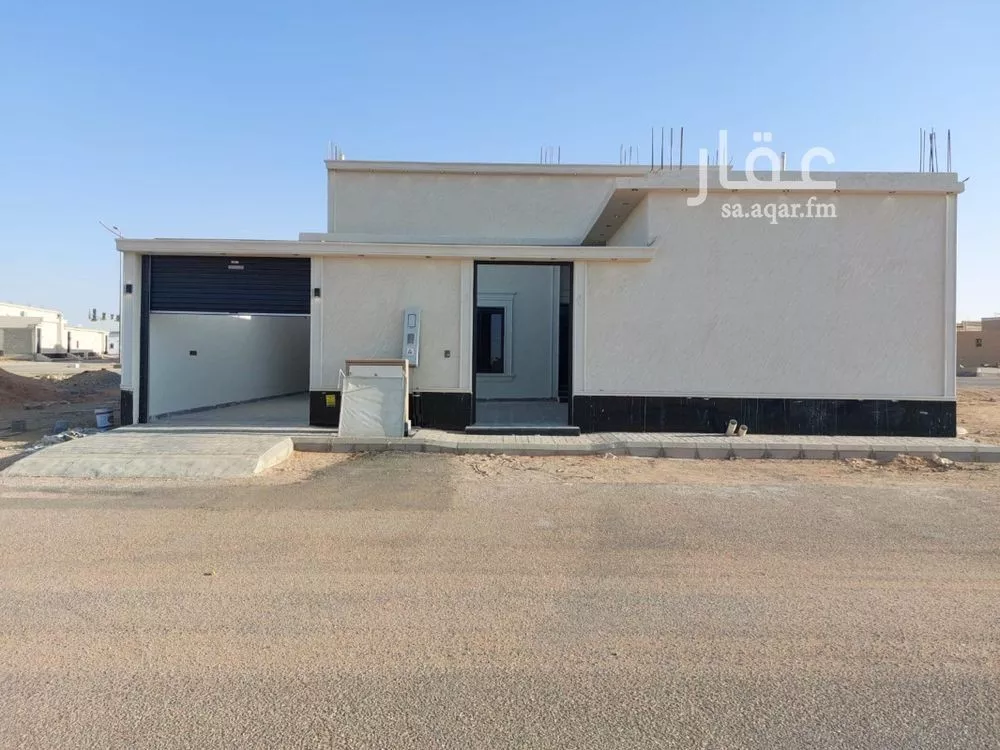 فيلا للبيع في شارع الهدا 14, حي الهدا, مدينة المزاحميه, منطقة الرياض 1 صورة