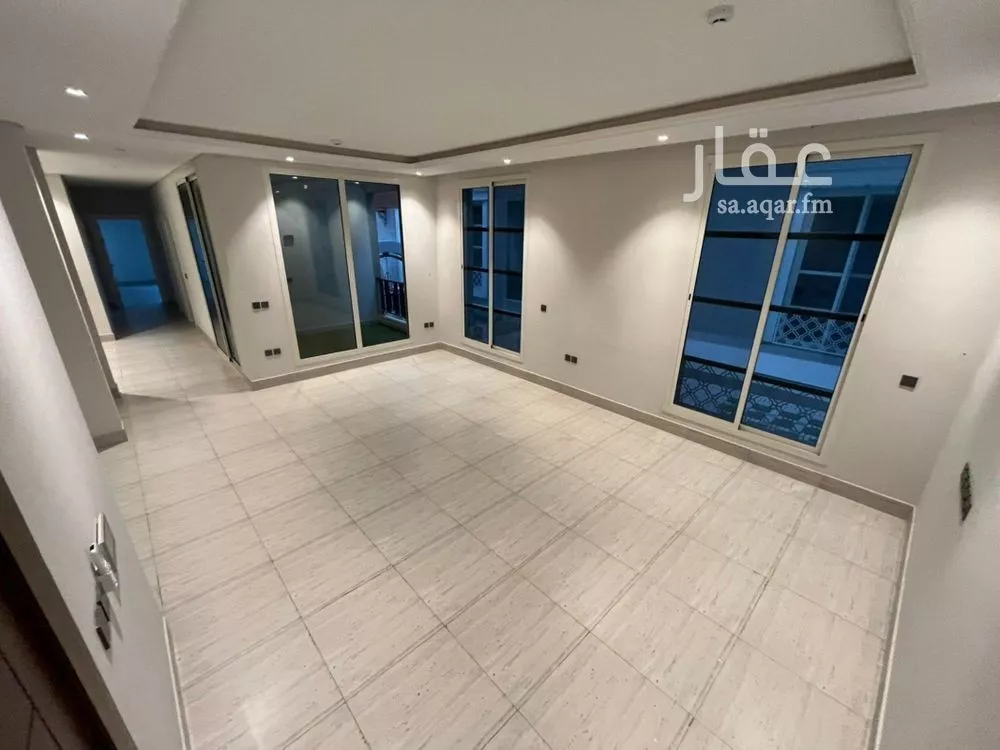 شقة للإيجار في شارع رقم 277, حي الملقا, مدينة الرياض, منطقة الرياض 1 صورة