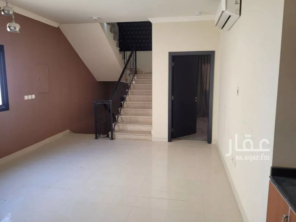 فيلا للإيجار في شارع رقم 496, حي النرجس, مدينة الرياض, منطقة الرياض 1 صورة