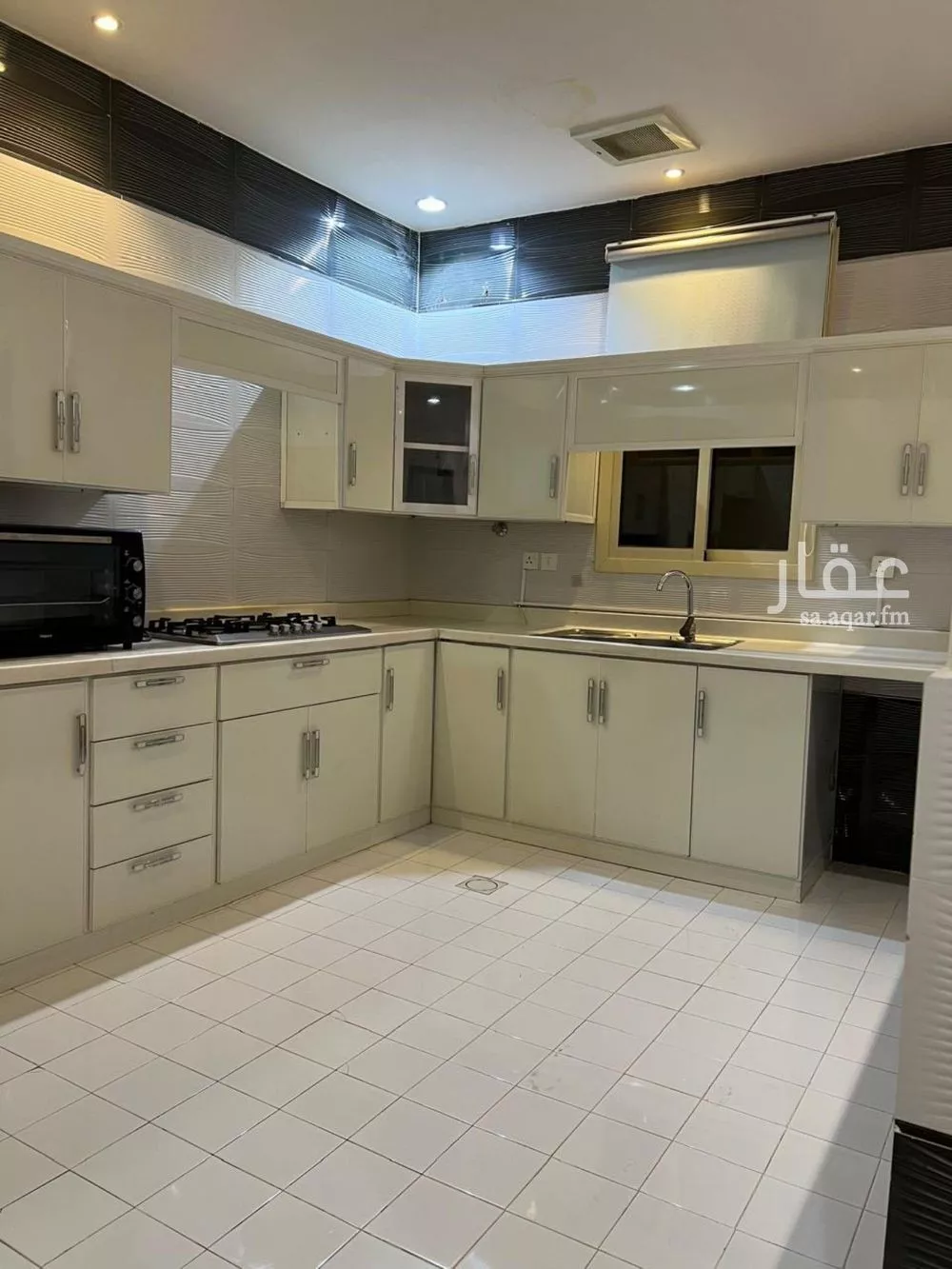 شقة للإيجار في شارع عبد الرحمن بن حويطب العامري, حي العارض, مدينة الرياض, منطقة الرياض 1 صورة