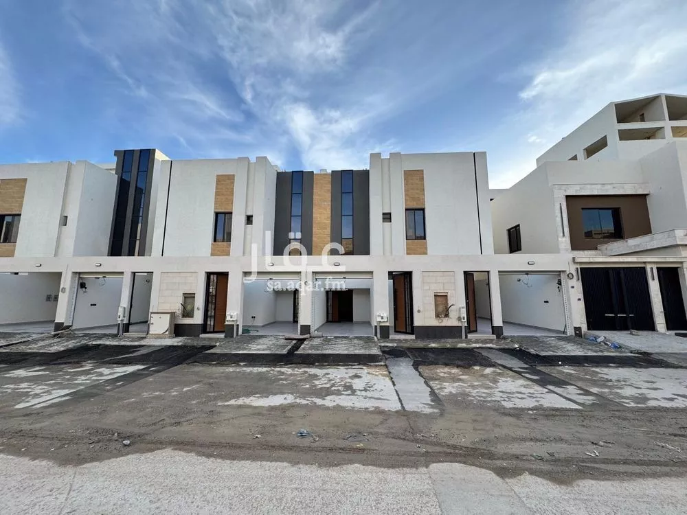 دور للبيع في شارع شبيجة العليا, حي ديراب, مدينة الرياض, منطقة الرياض 1 صورة