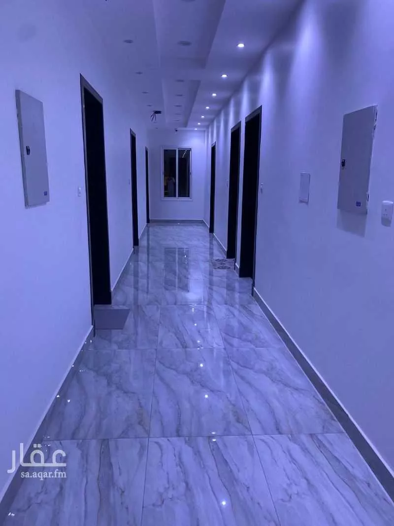 عمارة للإيجار في شارع حنبل بن هلال, حي الكوثر, مدينة الخبر, المنطقة الشرقية 1 صورة