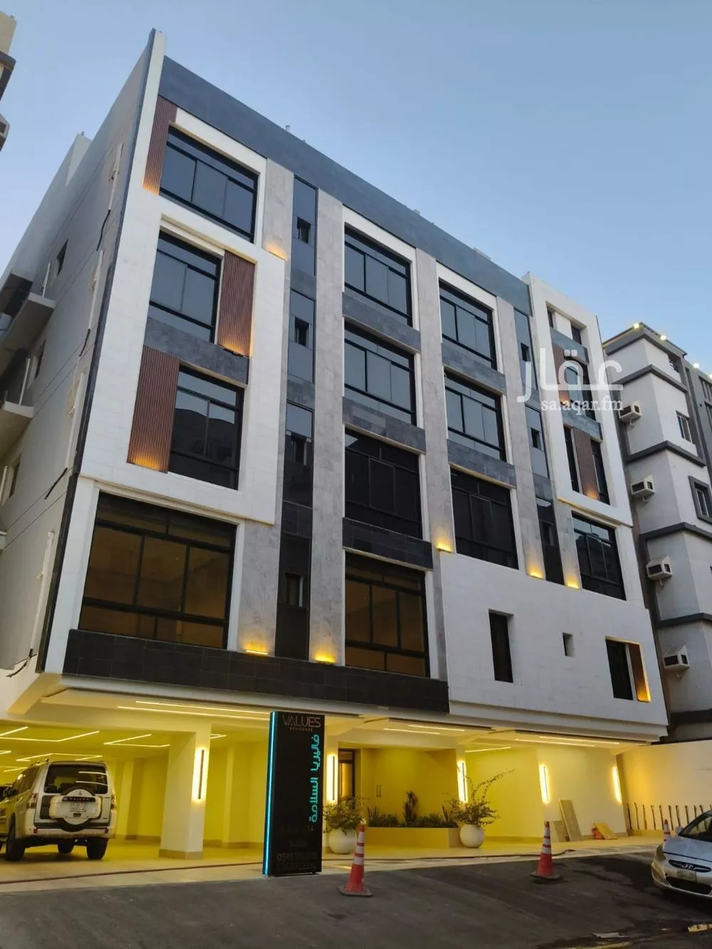 شقة للبيع في شارع أبي محمد البيهقي, حي الريان, مدينة جدة, منطقة مكة المكرمة 1 صورة