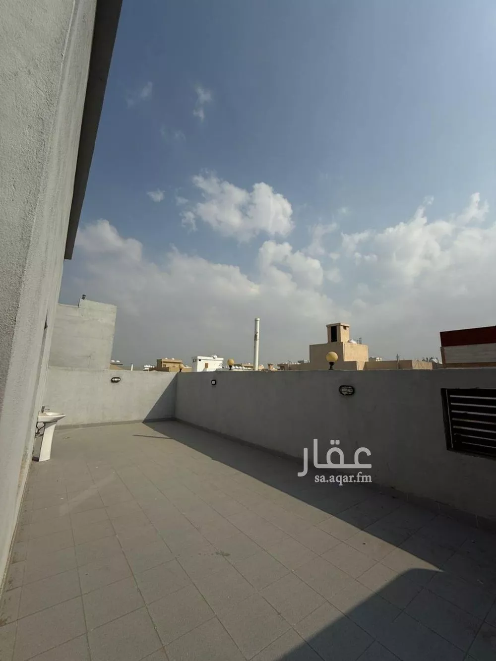 شقة للبيع في شارع ابراهيم بن حسين آل حسين, حي مريخ, مدينة جدة, منطقة مكة المكرمة 1 صورة