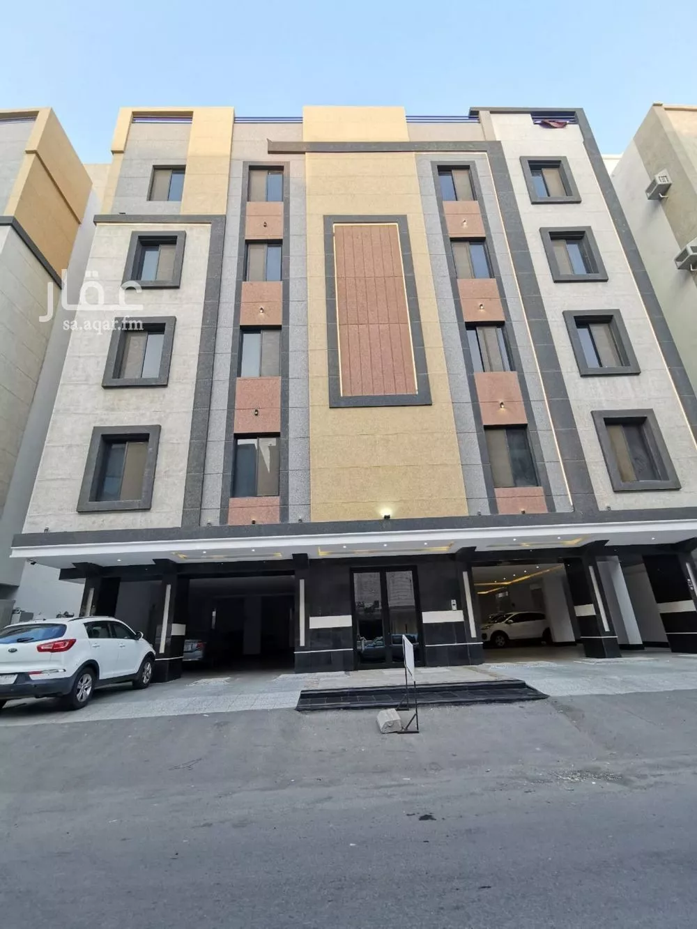 شقة للبيع في شارع أمة بنت سعد بن ابي سرح, حي مريخ, مدينة جدة, منطقة مكة المكرمة 1 صورة