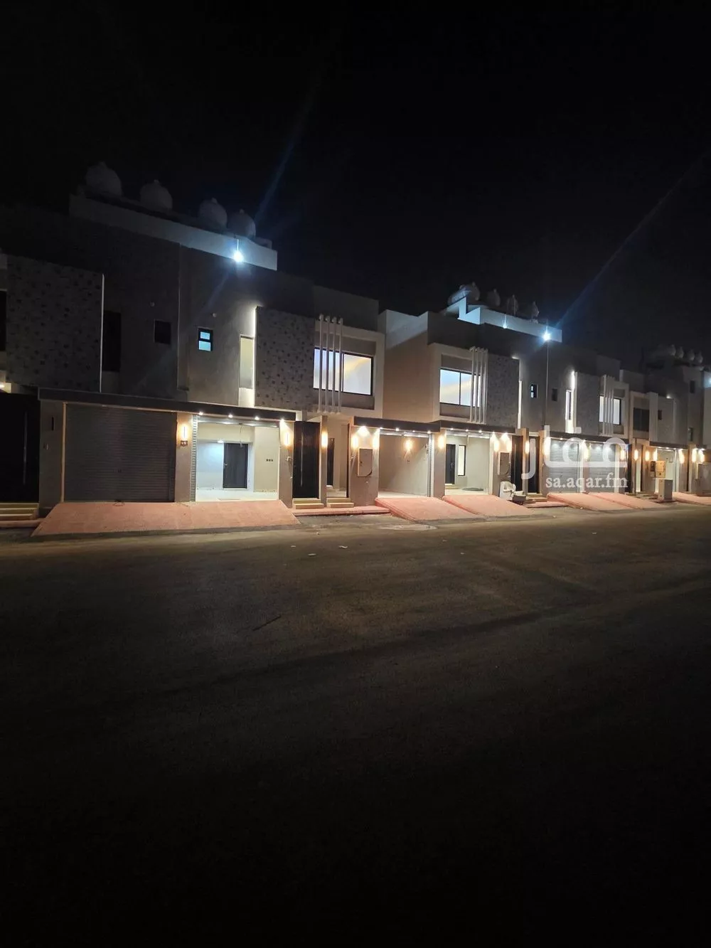 دور للبيع في شارع  مسلم, حي بدر, مدينة الرياض, منطقة الرياض 1 صورة