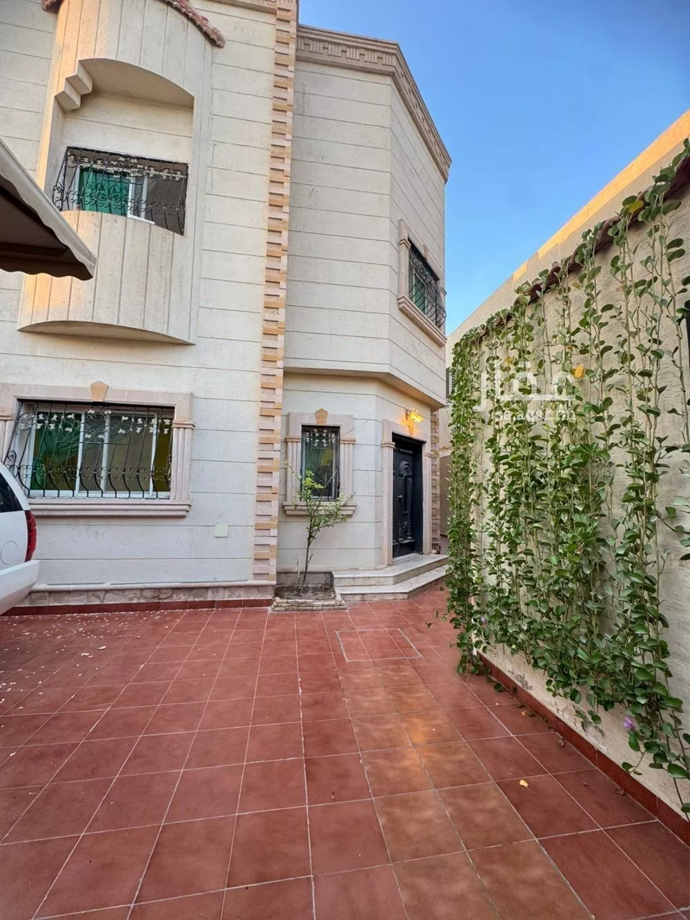 فيلا للبيع في شارع فاس, حي الفلاح, مدينة الرياض, منطقة الرياض 1 صورة