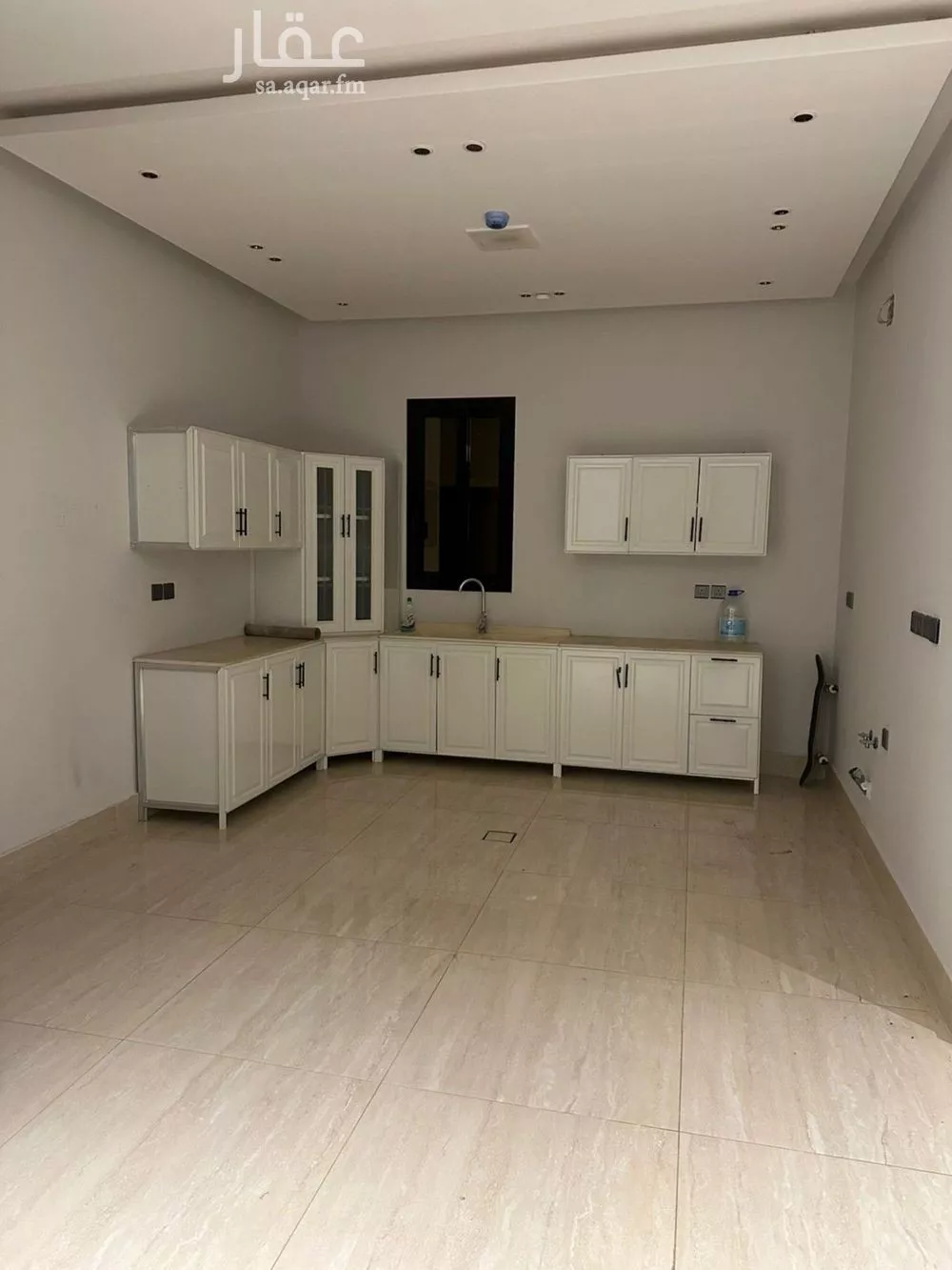 شقة للإيجار في شارع ابي سفيان بن حرب, حي مغرزات, مدينة الرياض, منطقة الرياض 1 صورة