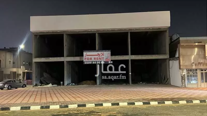 عمارة للإيجار في شارع طريق الملك سلمان بن عبدالعزيز, حي النهضة, مدينة الخرج, منطقة الرياض 1 صورة