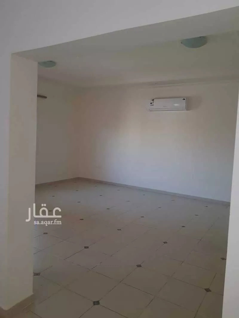 فيلا للإيجار في شارع شيبان بن أبي شيبة, حي الهدا, مدينة الرياض, منطقة الرياض 1 صورة