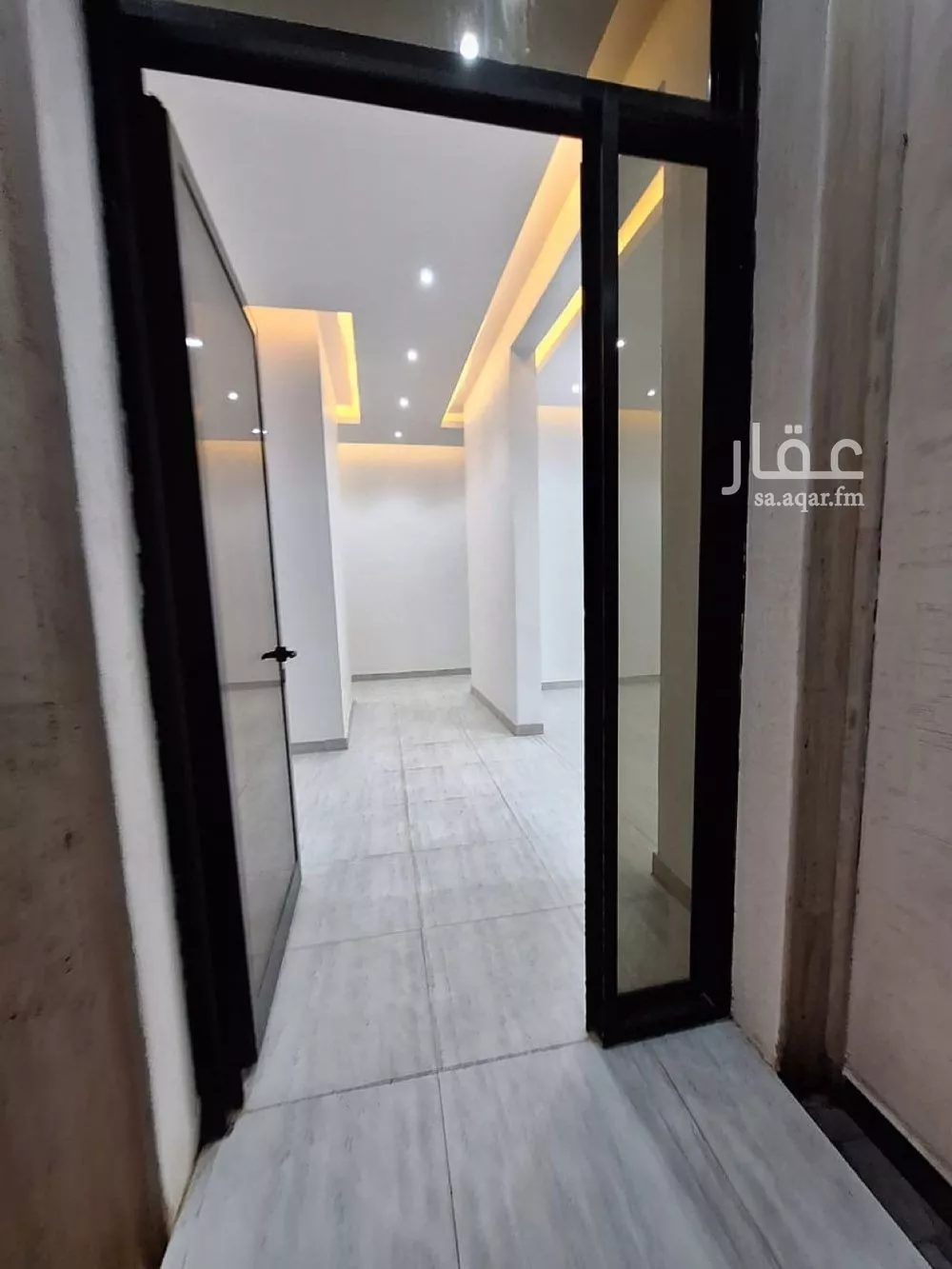 فيلا للبيع في شارع عبدالرحمن الصفوري, حي الرمال, مدينة الرياض, منطقة الرياض 1 صورة