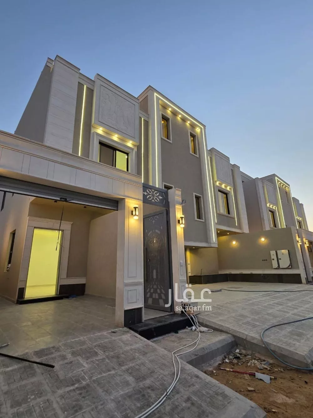 دور للبيع في شارع أكمل القرشي, حي بدر, مدينة الرياض, منطقة الرياض 1 صورة