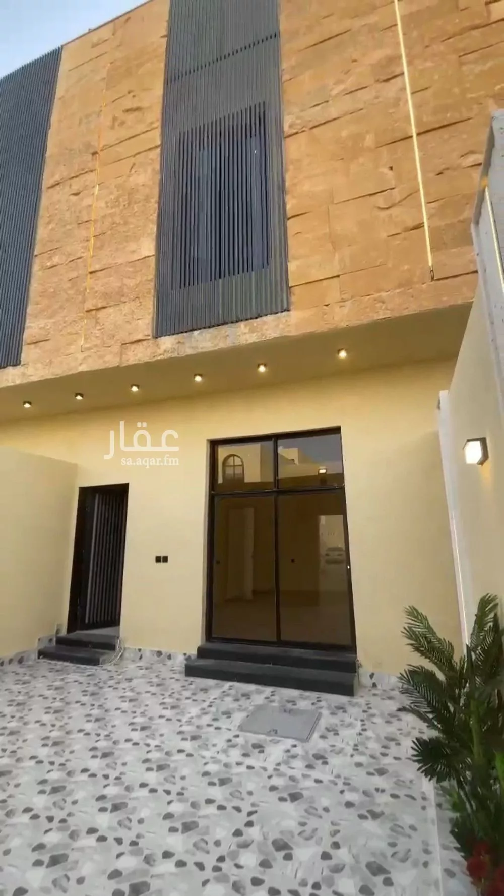 فيلا للبيع في شارع محمد بن القيسي, حي طويق, مدينة الرياض, منطقة الرياض 1 صورة