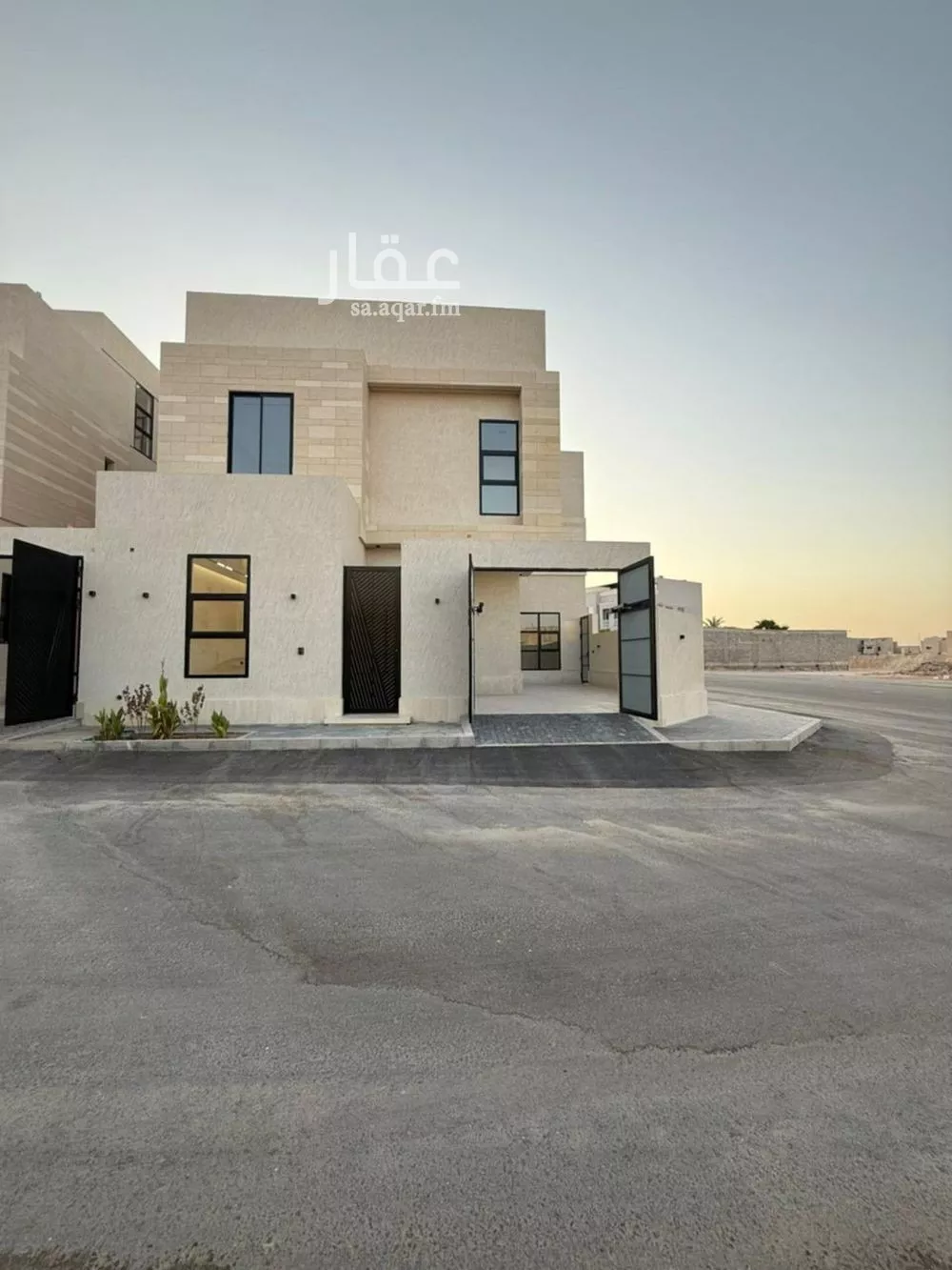 فيلا للبيع في شارع إبراهيم بن علي بن علوي, حي المهدية, مدينة الرياض, منطقة الرياض 1 صورة