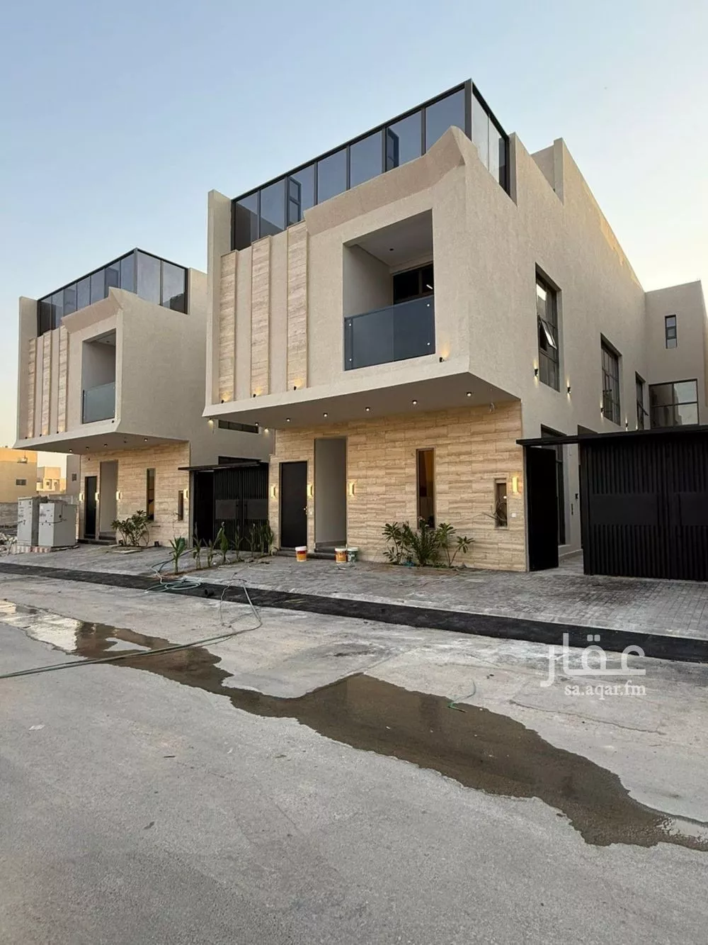 فيلا للبيع في شارع إسماعيل بن حماد, حي المهدية, مدينة الرياض, منطقة الرياض 1 صورة