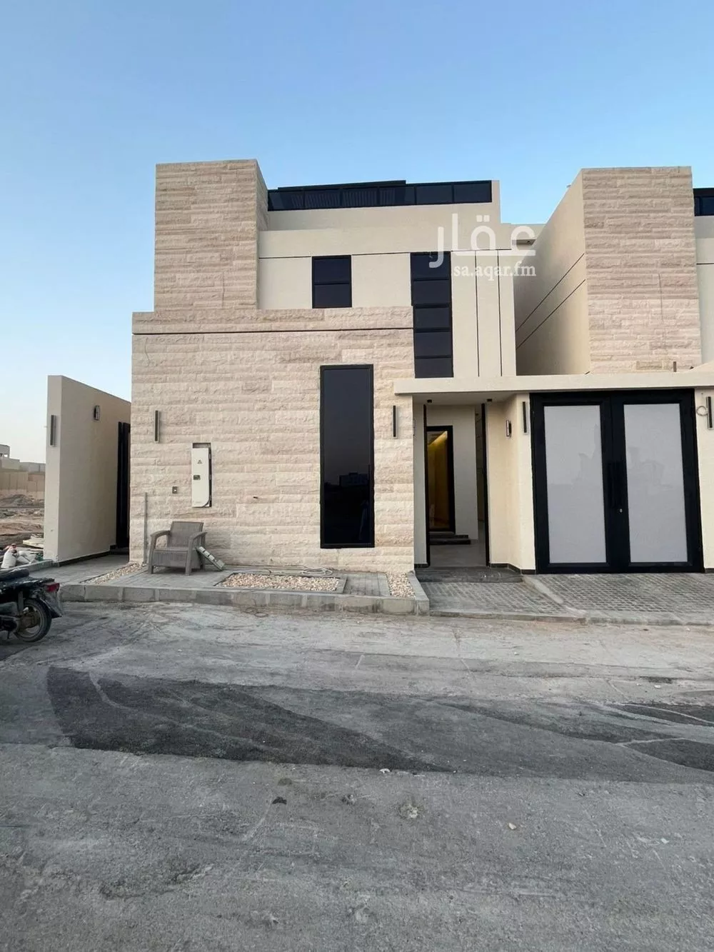 فيلا للبيع في شارع عمر بن عبدالقادر مفتي, حي المهدية, مدينة الرياض, منطقة الرياض 1 صورة
