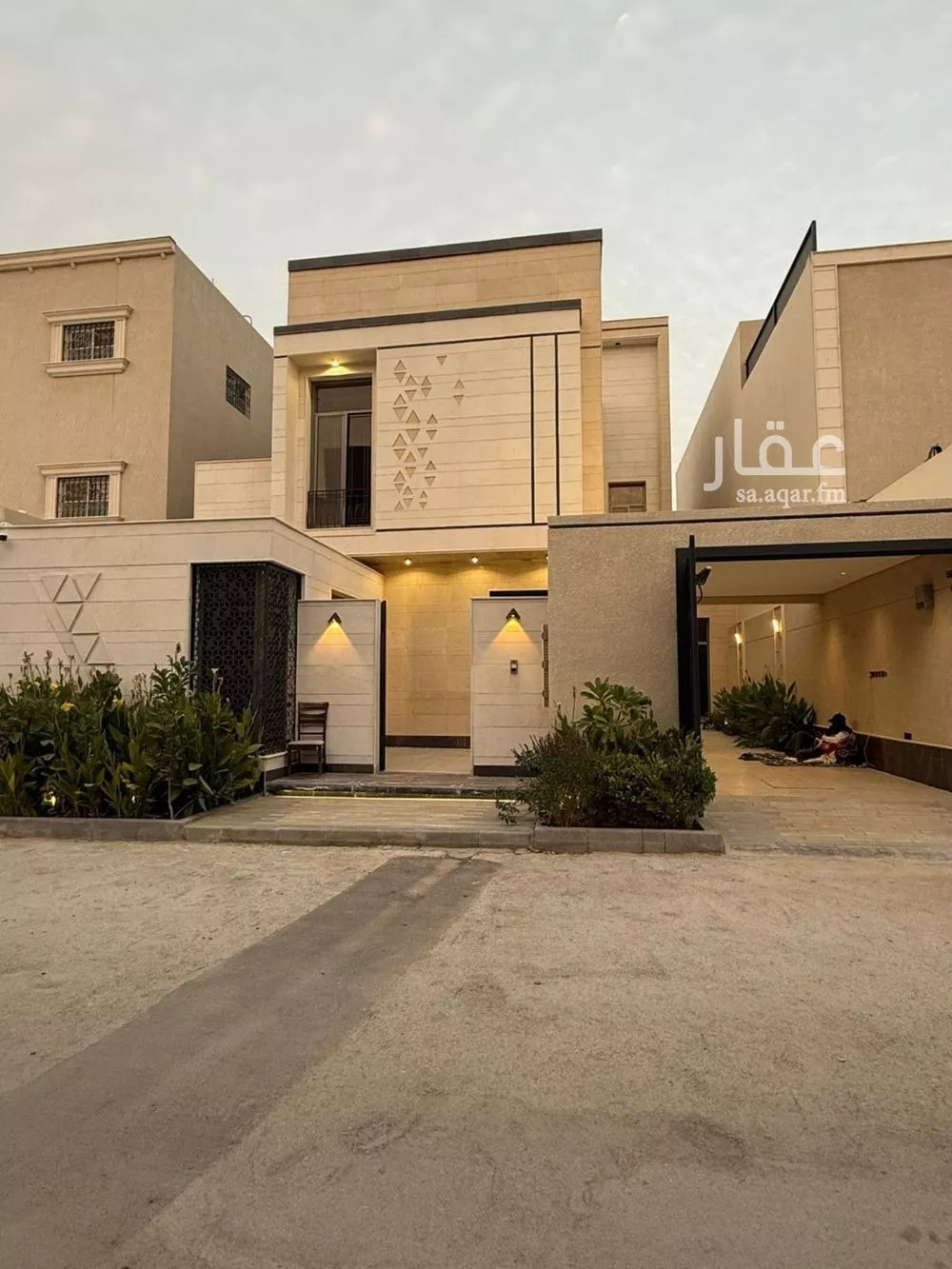 فيلا للبيع في شارع مليح بن طريف, حي المهدية, مدينة الرياض, منطقة الرياض 1 صورة