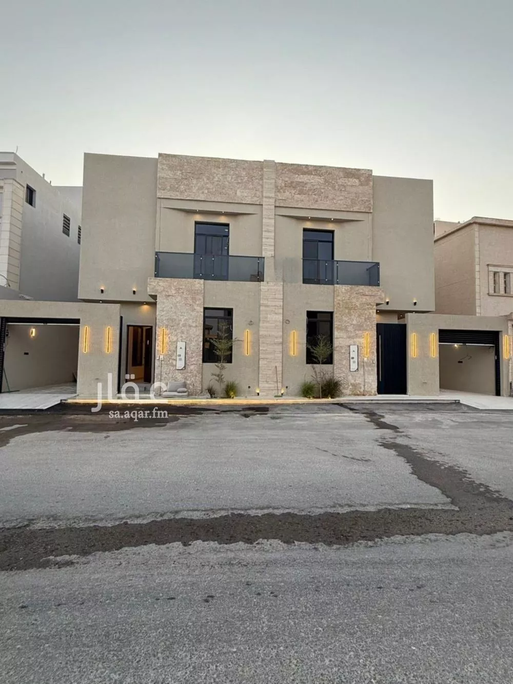 فيلا للبيع في شارع أبي الحسن الأسفرائيني, حي المهدية, مدينة الرياض, منطقة الرياض 1 صورة