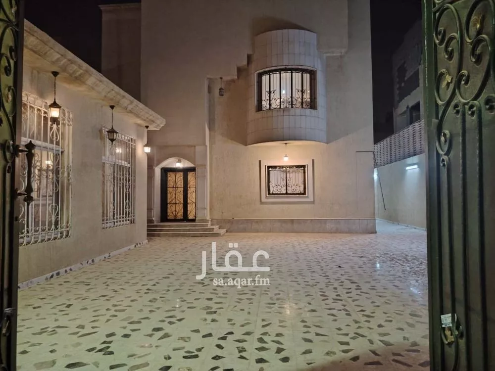 فيلا للبيع في شارع فيلكا, حي المونسية, مدينة الرياض, منطقة الرياض 1 صورة