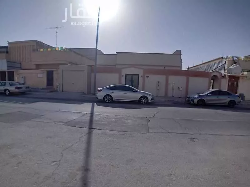 بيت للبيع في شارع المدينة 16 ، حي المدينة ، بقيق ، بقيق 1 صورة
