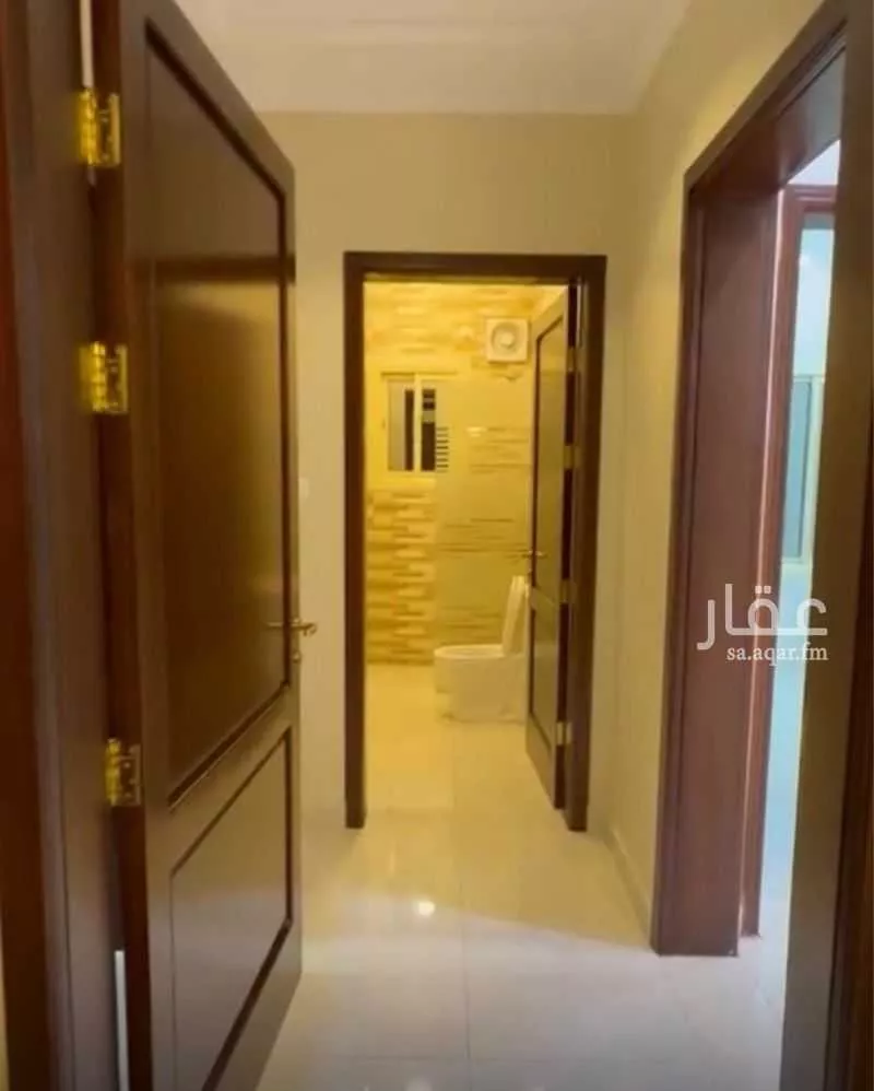 عمارة للإيجار في شارع نصف بن ابراهيم البركي, حي نبلاء, مدينة المدينه المنوره, منطقة المدينة المنورة 1 صورة