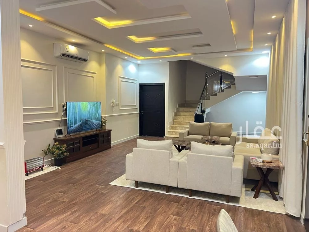 فيلا للإيجار في شارع الحسن بن يحيي, حي الرمال, مدينة الرياض, منطقة الرياض 1 صورة