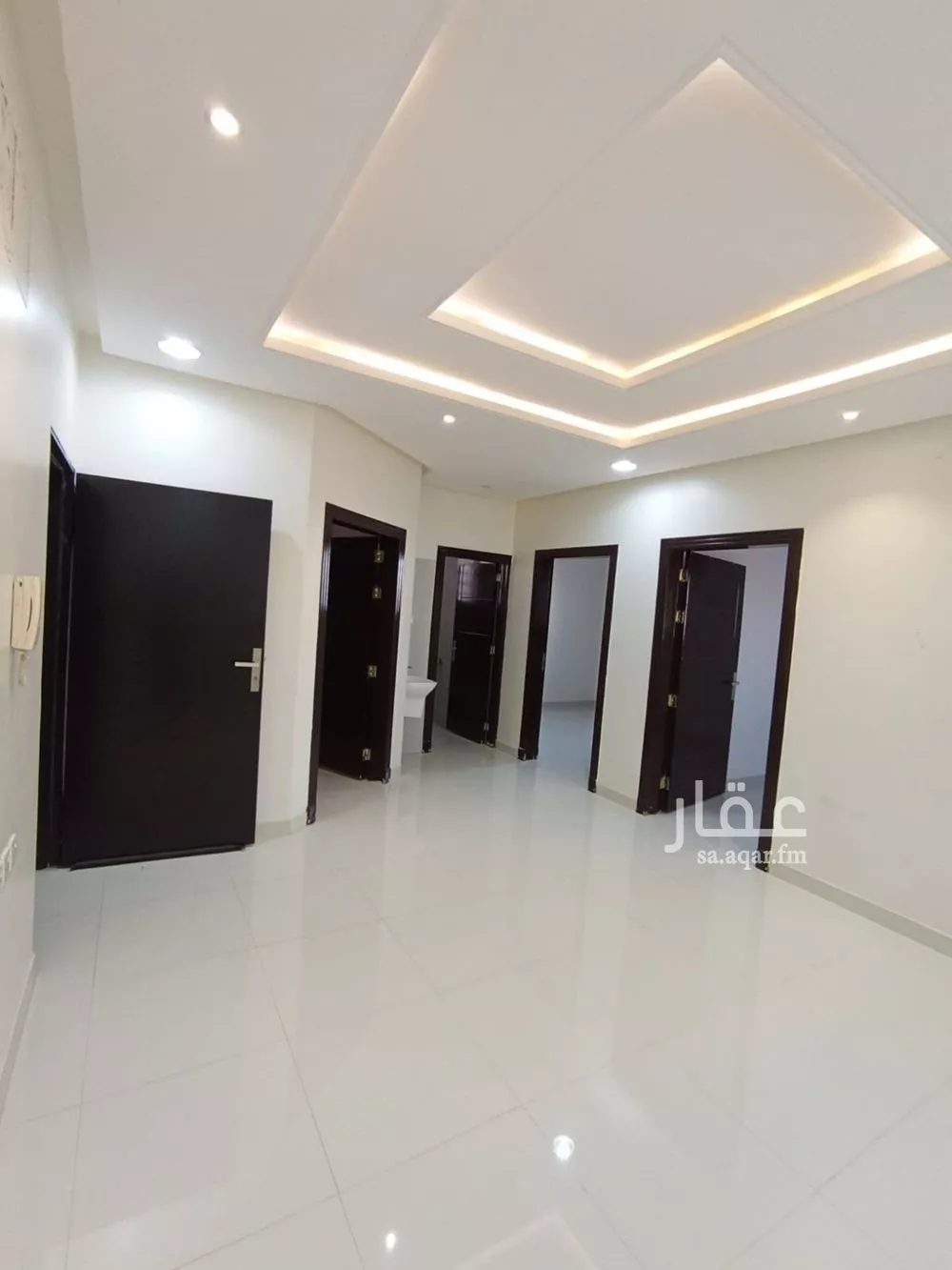 شقة للإيجار في شارع حسين بن صديق دحلان, حي عكاظ, مدينة الرياض, منطقة الرياض 1 صورة
